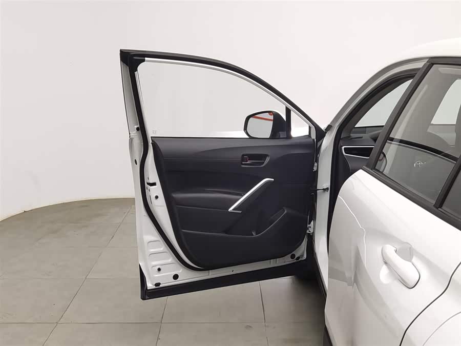 Toyota Corolla Cross 2023 car image #9