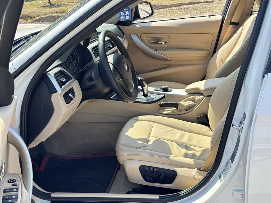 BMW 3 Series (Imported) 2012 immagine di auto #9