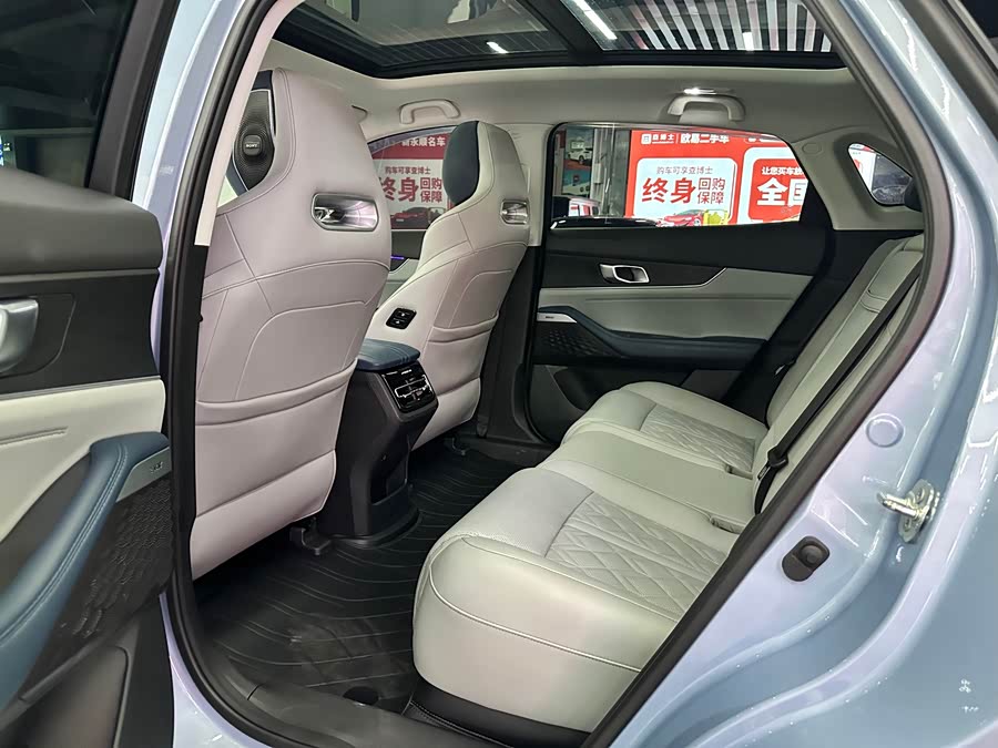 Changan UNI-K iDD 2022 car image #9