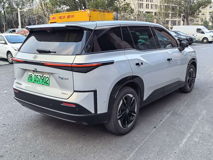 Toyota Bozhi 3X 2025 immagine di auto #9