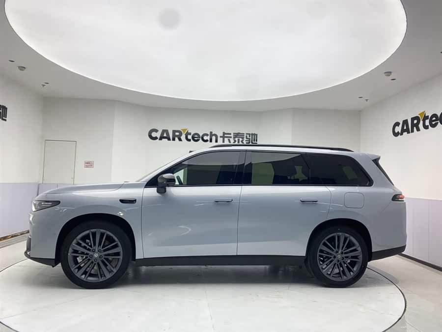 零跑汽车 零跑C16 2025 汽车图片 #9