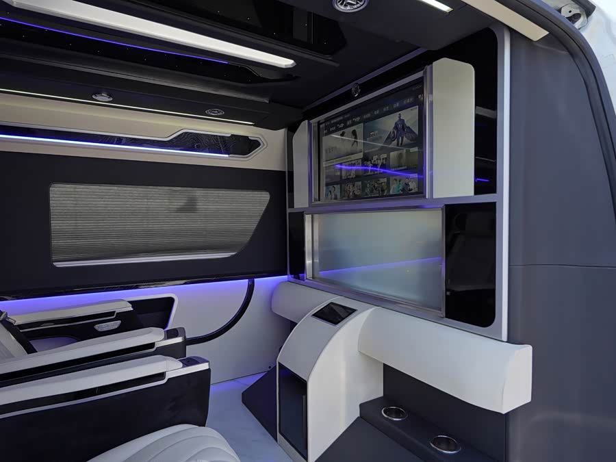 Toyota 2023 car image #9
