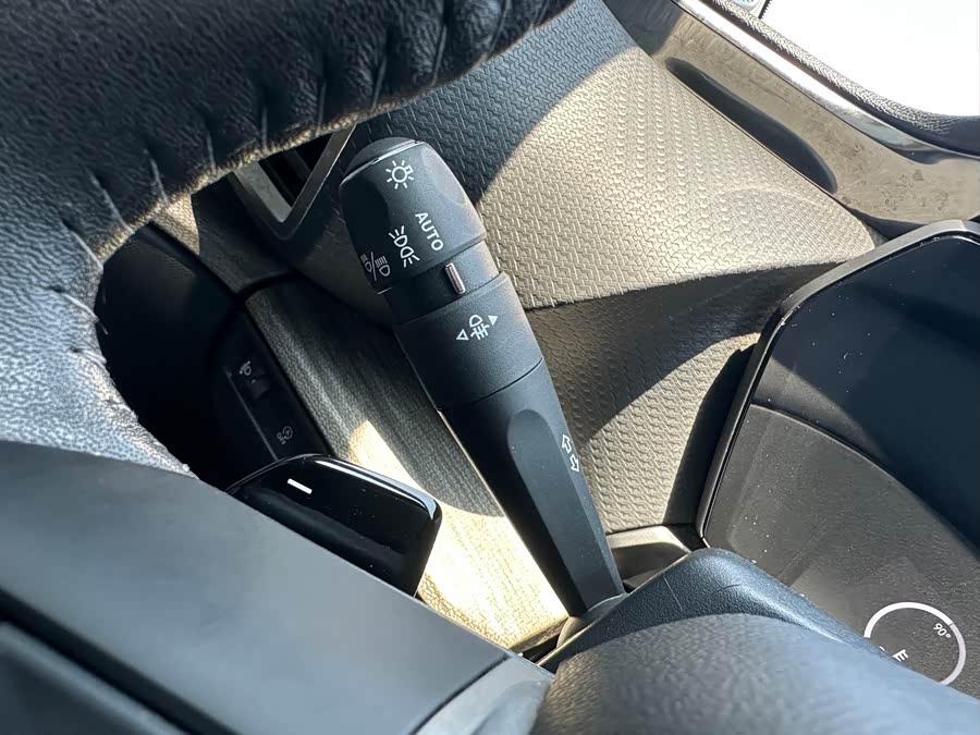 Citroen C5 X 2021 car image #9