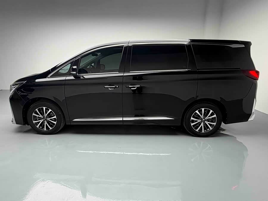 广汽传祺 传祺M8 2025 汽车图片 #9