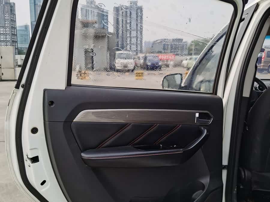 凯翼 凯翼V3 2016 汽车图片 #9