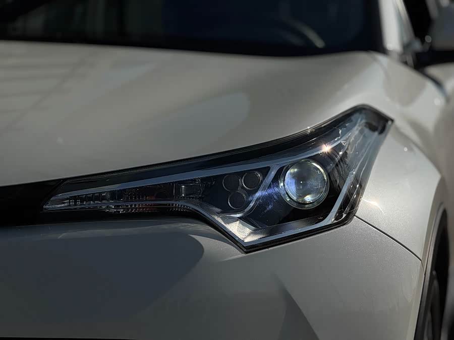 Toyota Izoa 2020 car image #9