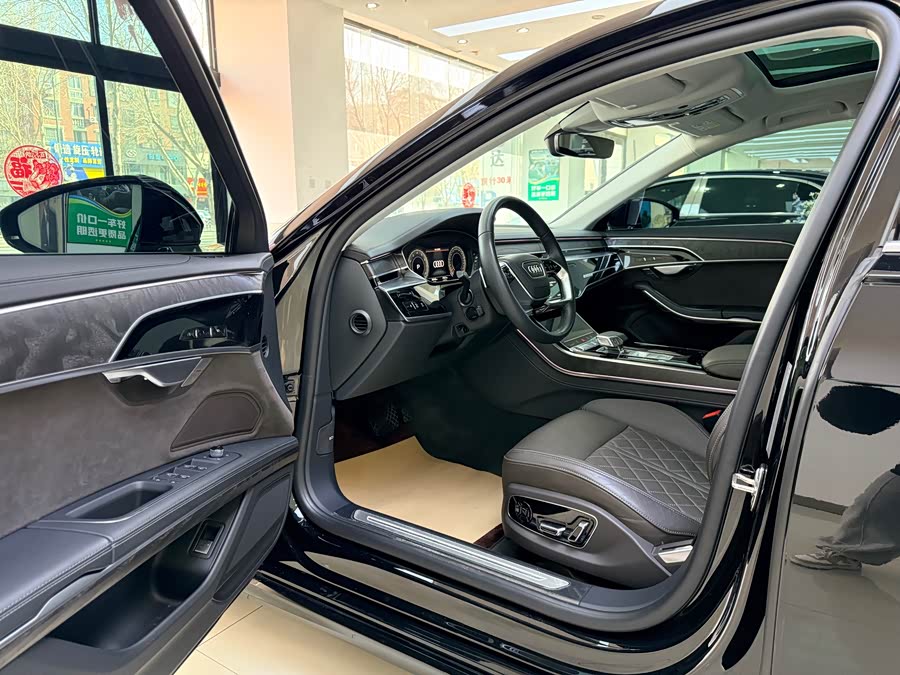 Audi A8 2024 imagen de coche #9