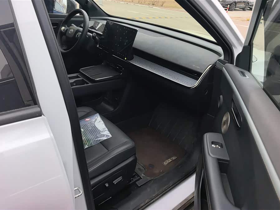 Toyota Bozhi 3X 2025 car image #9