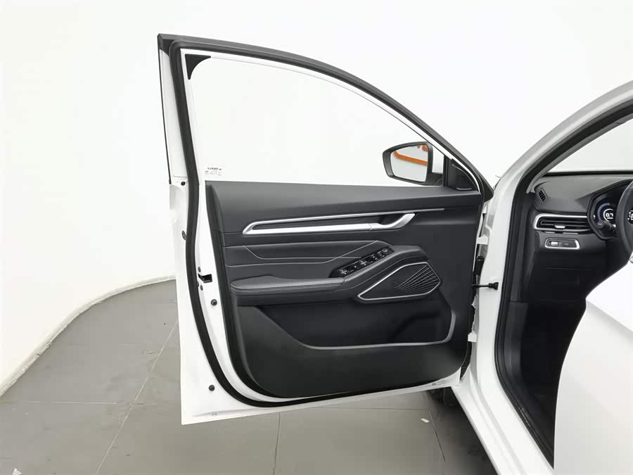 GEELY Emgrand 2023 car image #9