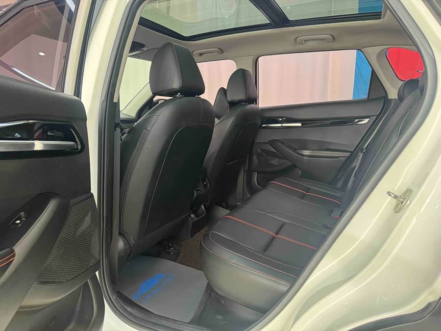 起亚 KX3傲跑 2021 汽车图片 #9