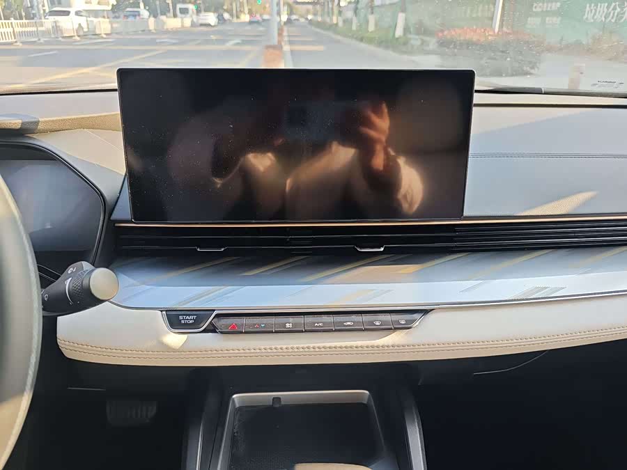 GEELY Emgrand L 2021 imagem de carro #9