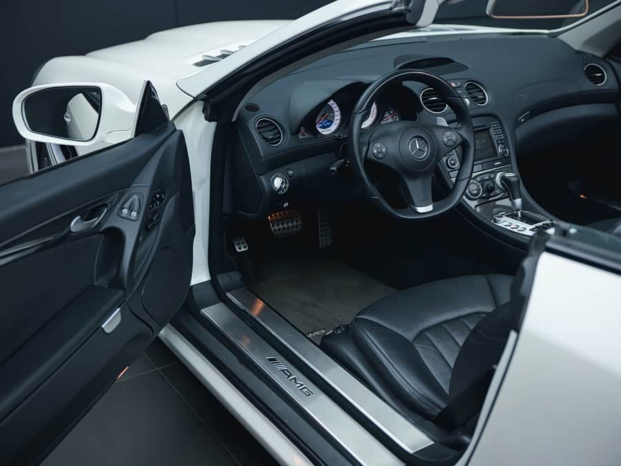 Mercedes-Benz SL AMG 2009 car image #9