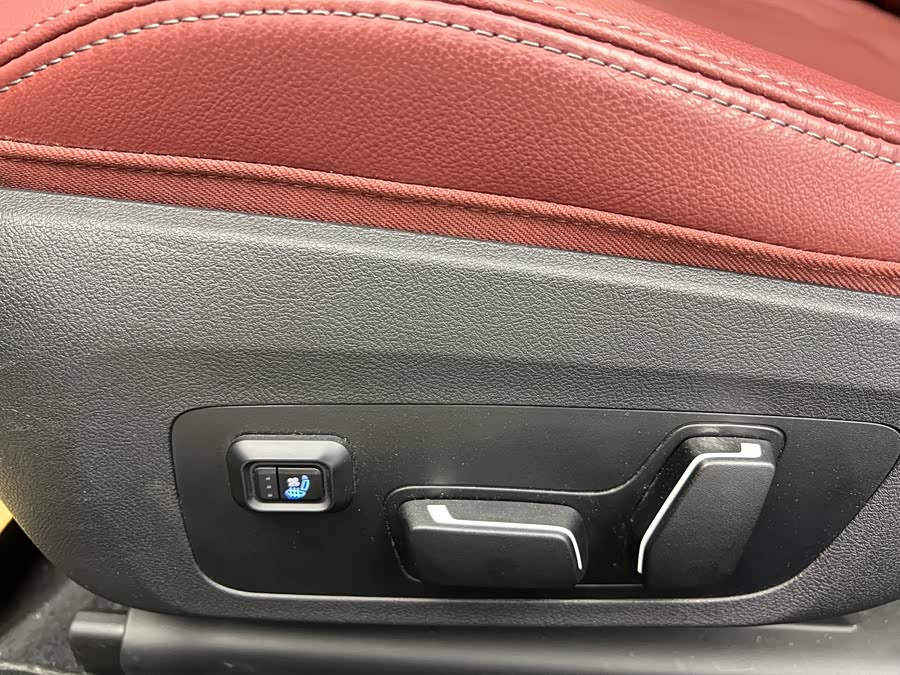 BMW 4 Series 2025 car image #9