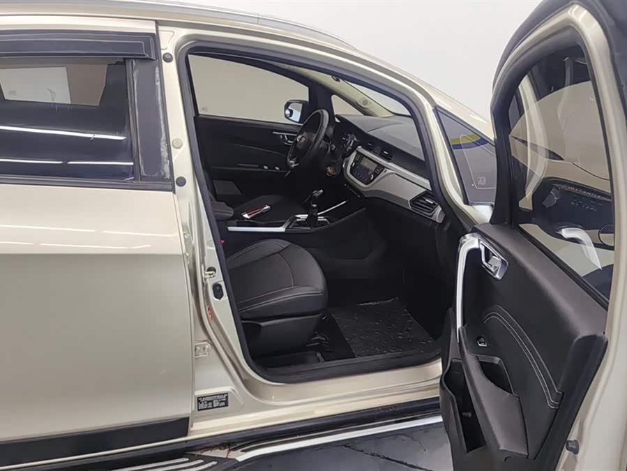 GEELY C3R 2020 car image #9