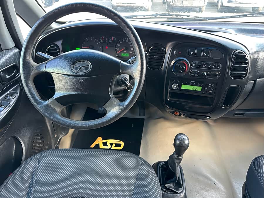 JAC 2014 imagem de carro #9