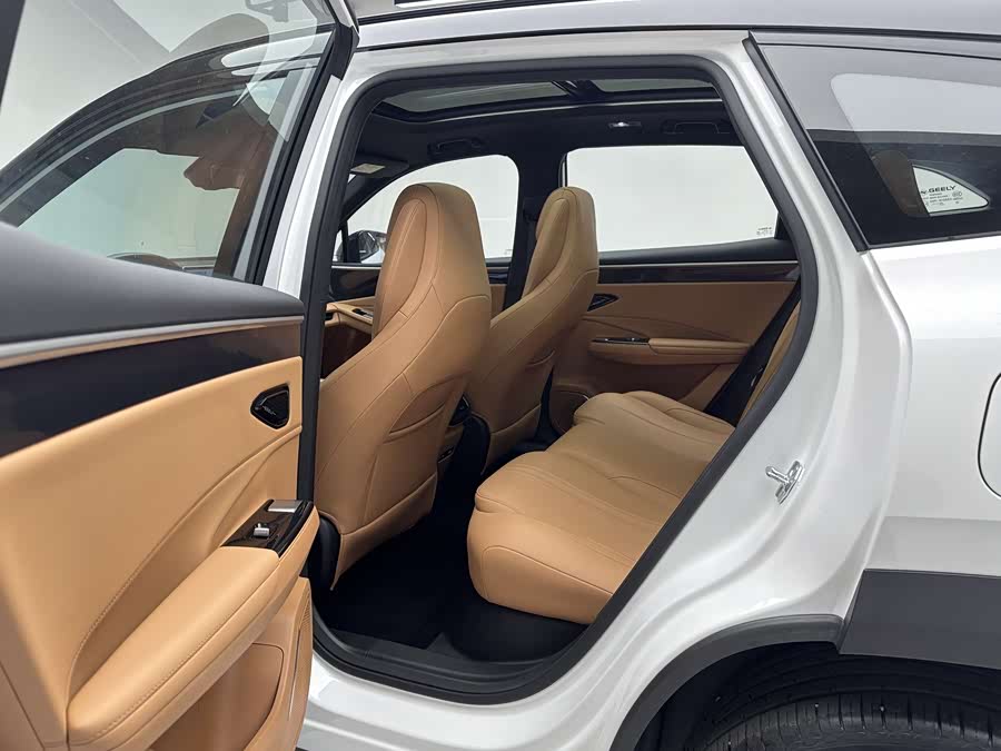 吉利汽车 银河L7 2025 汽车图片 #9