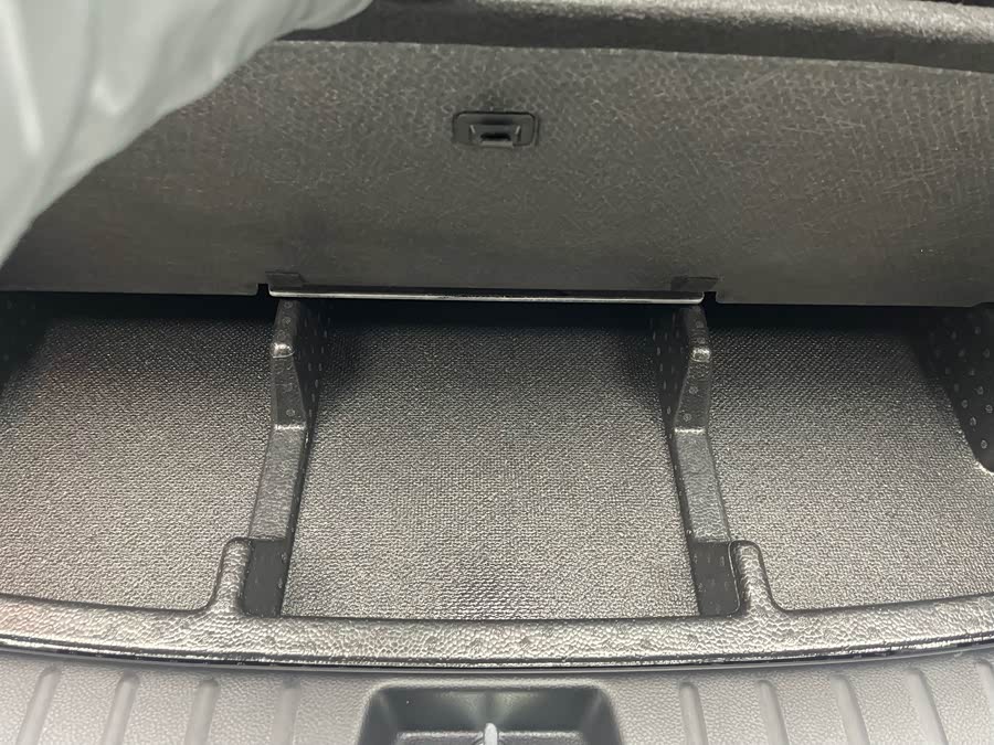 Kia Sportage R 2025 imagen de coche #9