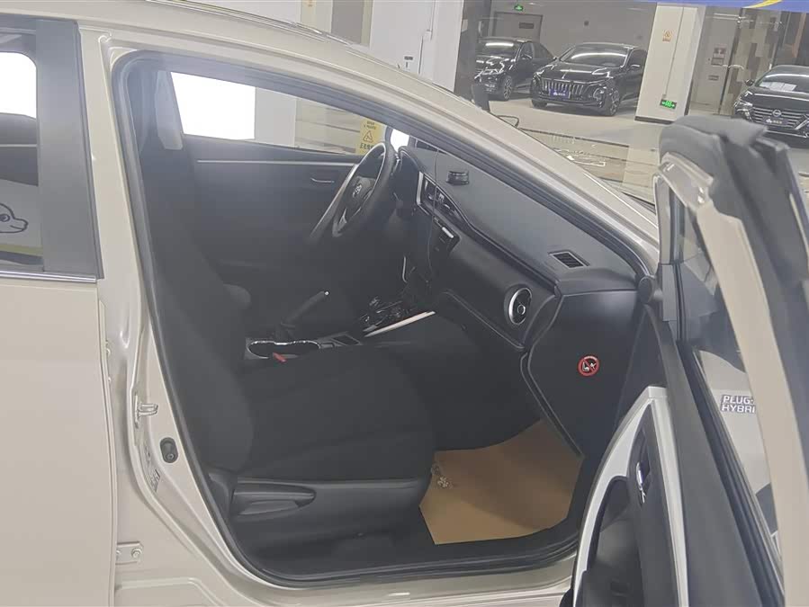 Toyota Corolla Hybird E+ 2019 car image #9