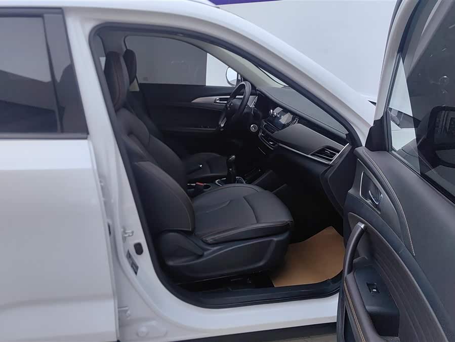 Changan CS35 Plus 2019 imagen de coche #9