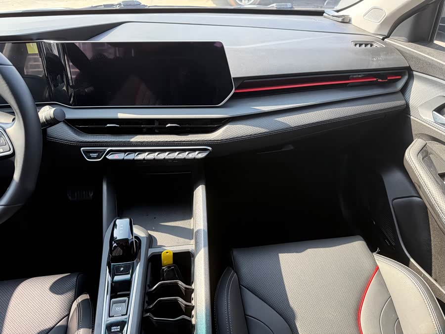 GEELY Binray 2023 #9 GEELY Binray 2023 car image #9