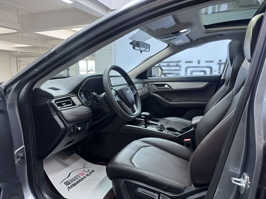 JAC 2020 car image #9