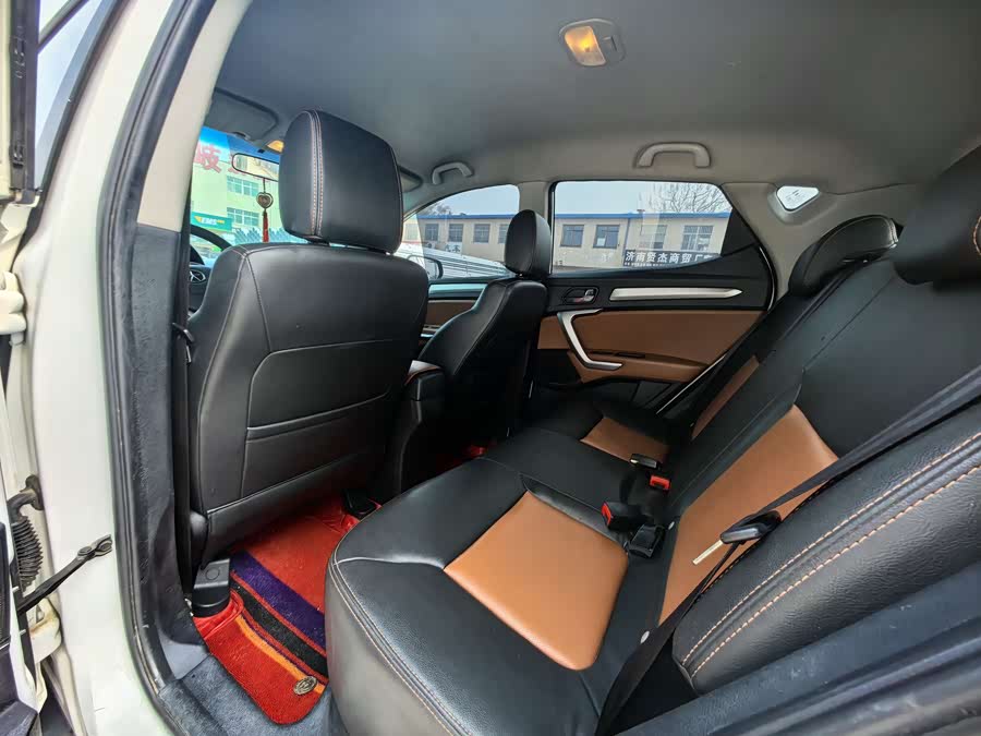 JAC 2015 imagem de carro #9