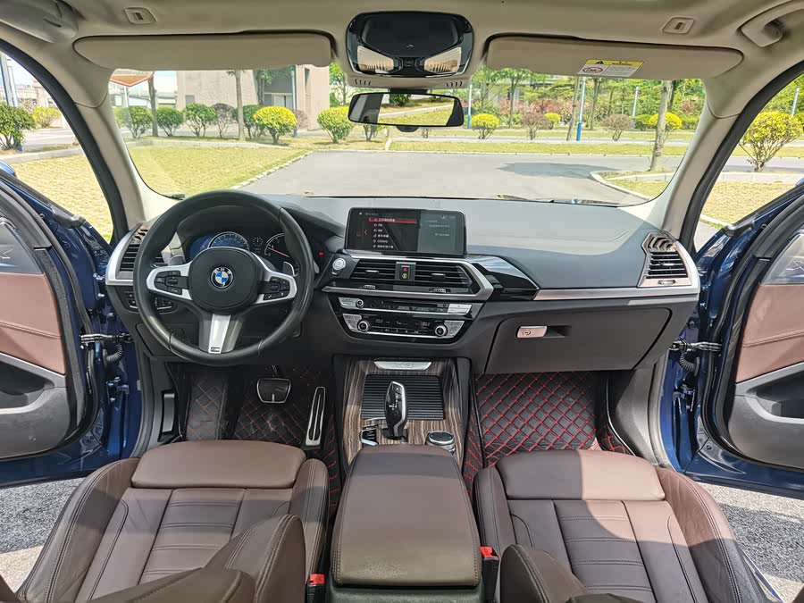 BMW X3 2019 изображение автомобиля #9