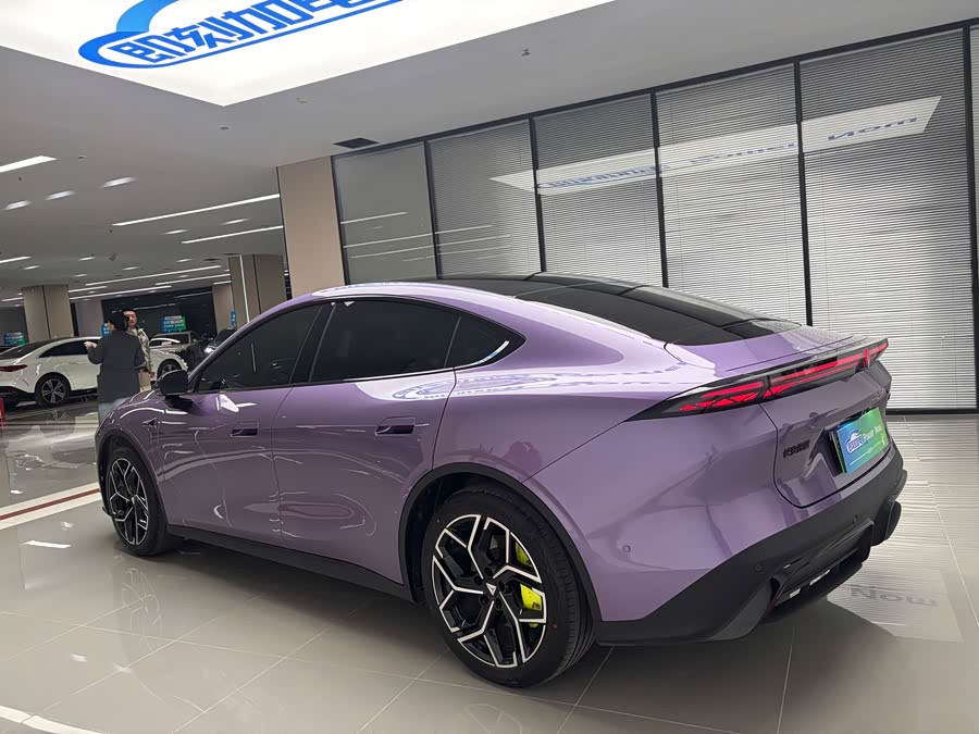 Deepal L06 2025 imagen de coche #9