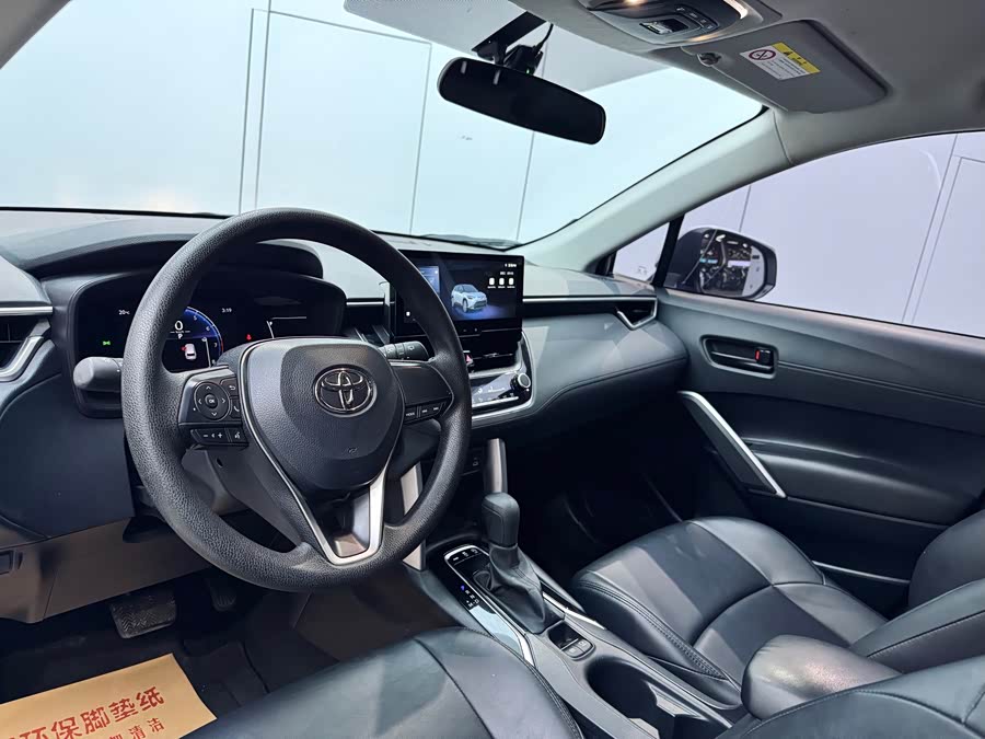 Toyota Frontlander 2024 car image #9