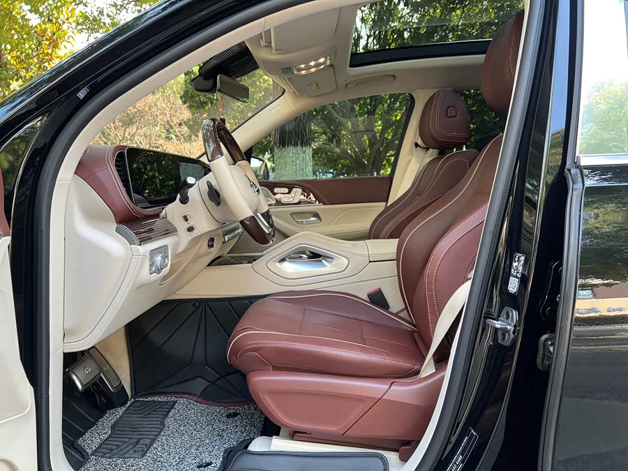 Mercedes-Benz Maybach GLS 2023 car image #9