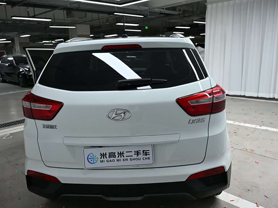 Hyundai ix25 2016 car image #9