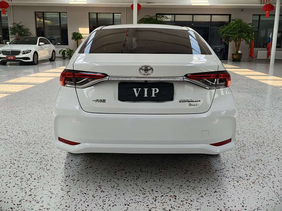 Toyota Corolla 2017 car image #9