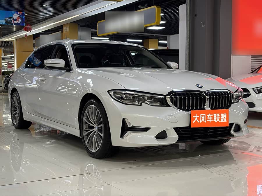 BMW 3 Series 2019 #9 BMW 3 Series 2019 car image #9