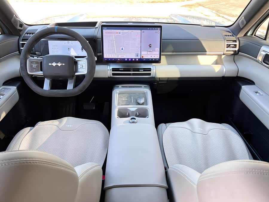 FangChengBao Tiger 7 2025 car image #9