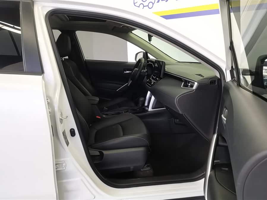 Toyota Corolla Cross 2022 car image #9