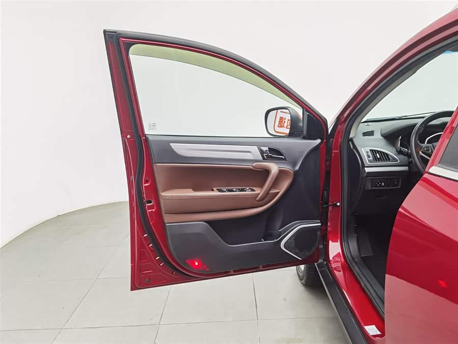 JAC 2015 imagem de carro #9