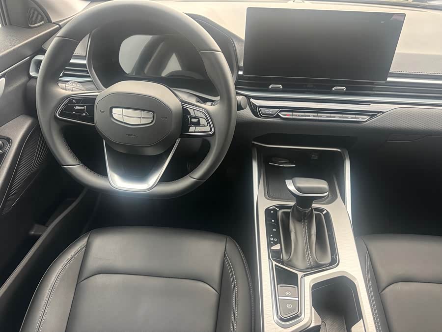 GEELY Emgrand 2024 car image #9