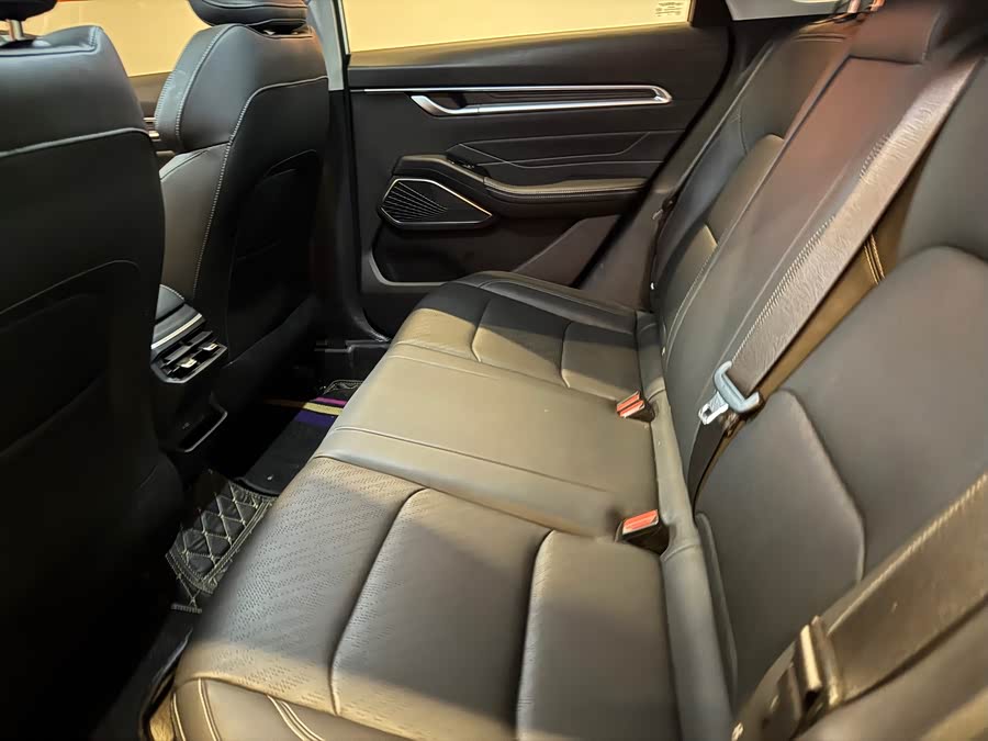 GEELY Emgrand 2022 car image #9