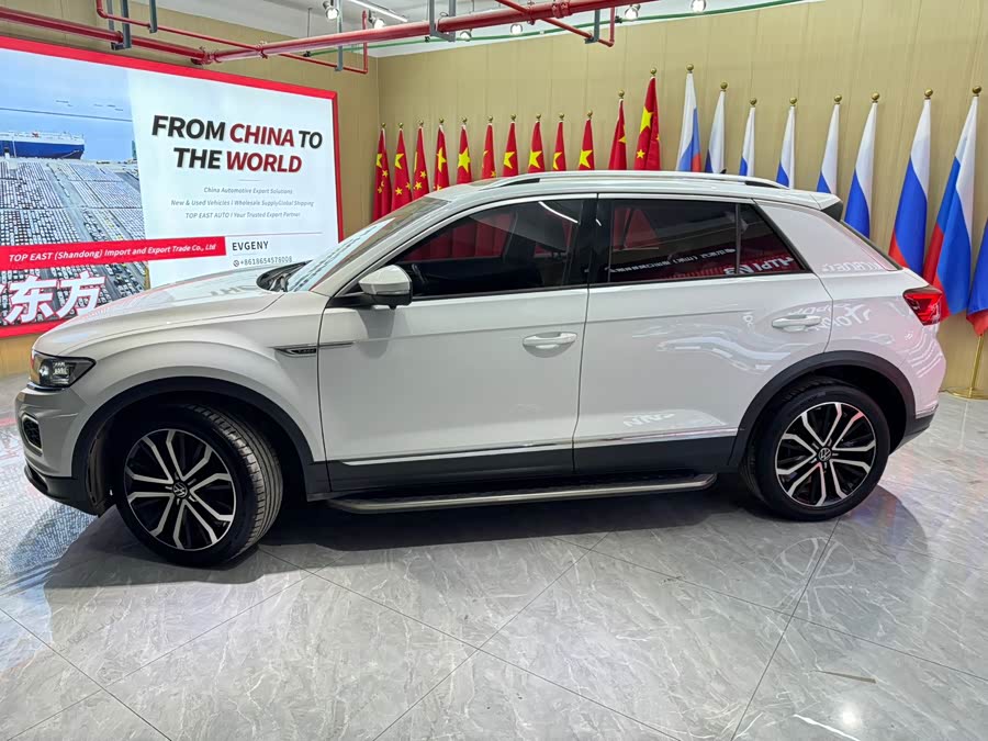 Volkswagen T-Roc 2021 #9 Volkswagen T-Roc 2021 car image #9