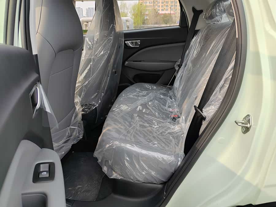 零跑汽车 零跑T03 汽车图片 #9