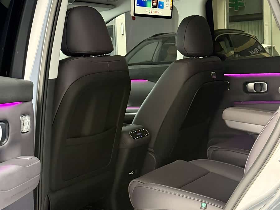 零跑汽车 零跑C16 2024 汽车图片 #9