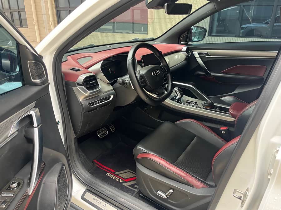 GEELY Coolray 2018 car image #9
