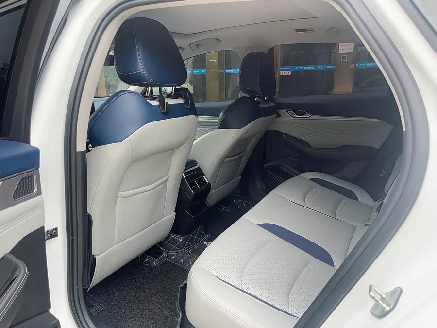 GEELY Preface 2021 изображение автомобиля #9