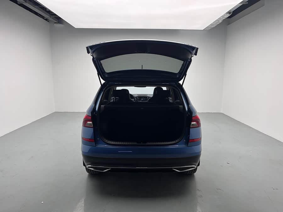 Skoda Kamiq 2019 image de voiture #9