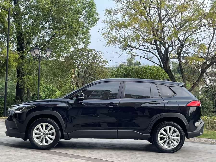 Toyota Corolla Cross 2023 car image #9