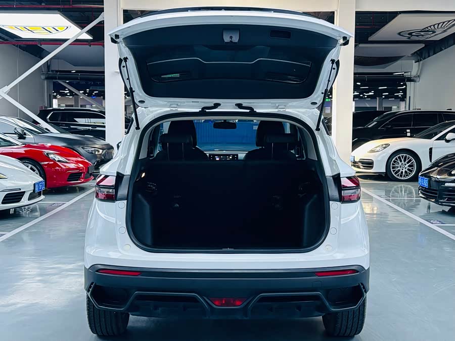 GEELY Coolray 2024 car image #9