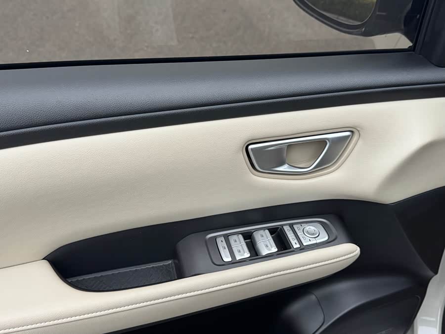 Wuling Binguo PLUS 2025 immagine di auto #9