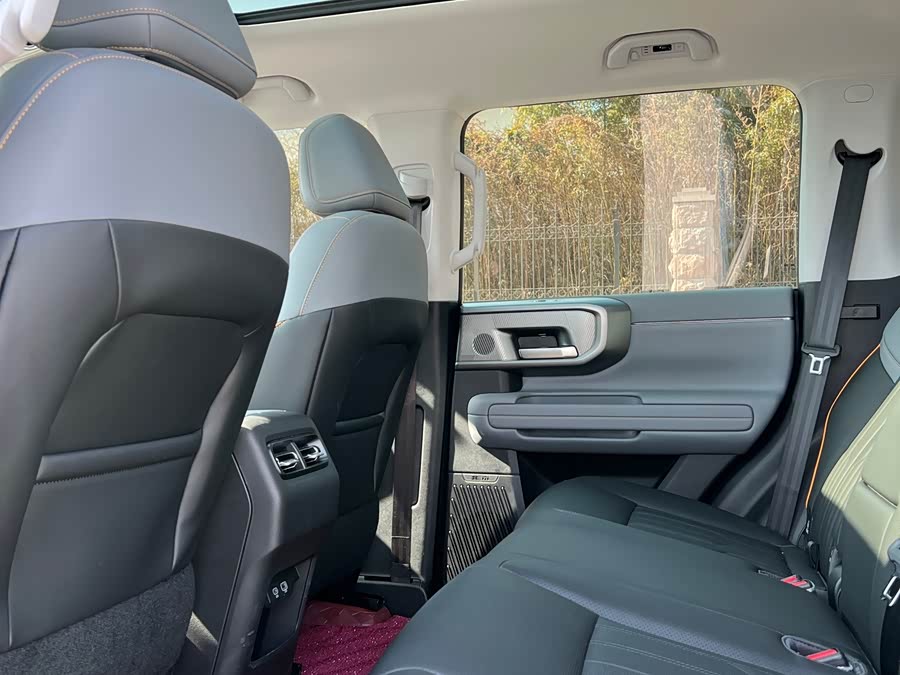 Beijing 2025 immagine di auto #9