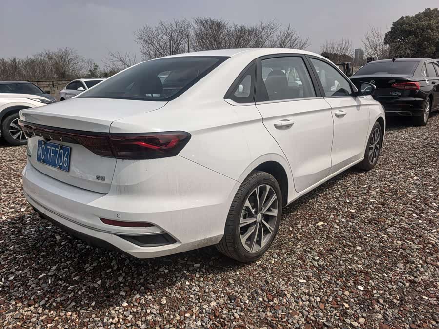 GEELY Emgrand 2025 car image #9