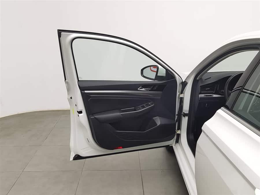 Volkswagen Bora 2020 car image #9